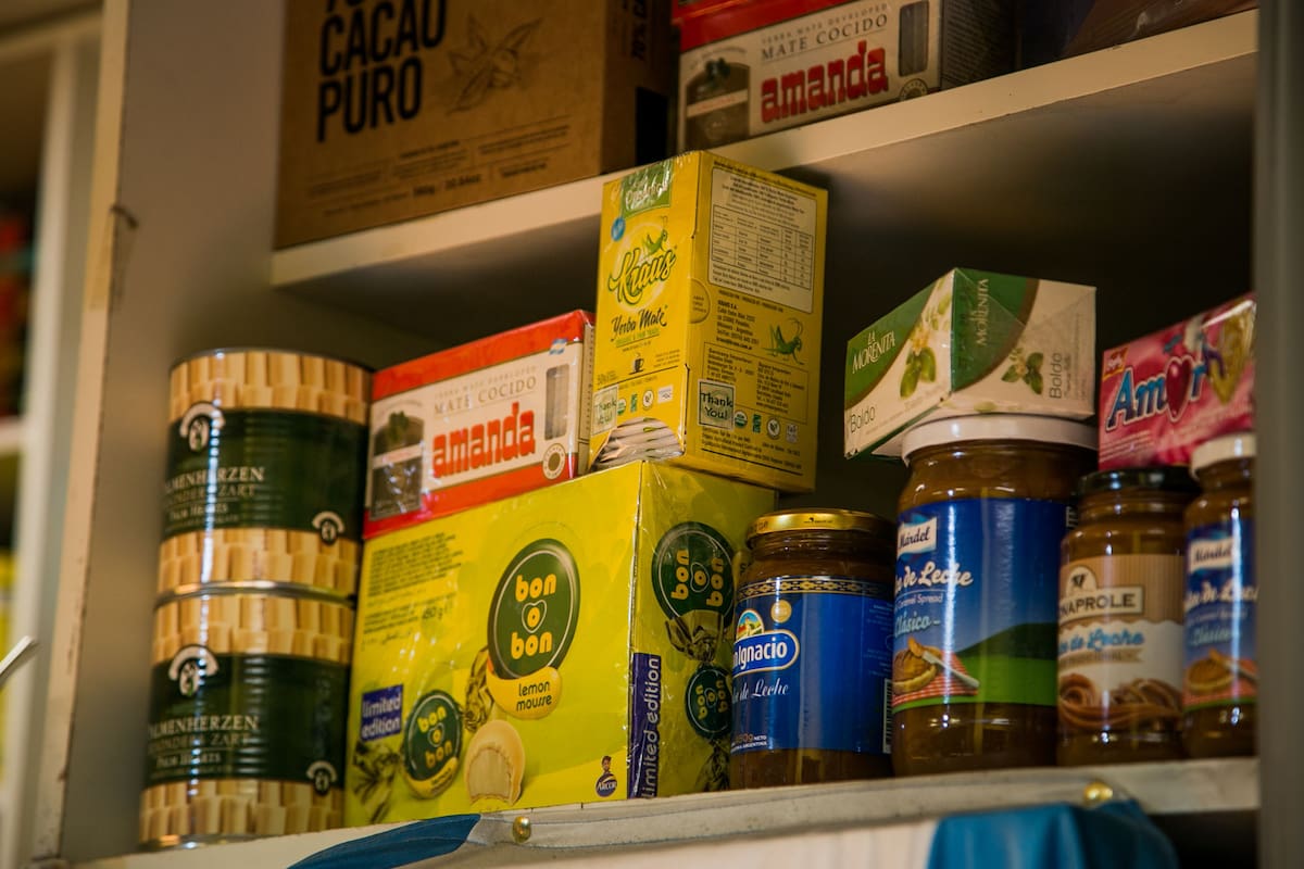 Yerbas, alfajores y dulce de leche integran el top de las ventas en Dublin.