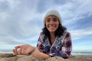 Yésica eligió comenzar una nueva vida en Pinamar junto a sus dos hijas.