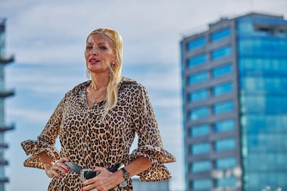 "Yo entiendo que fue impactante porque si vos vas de la Playboy a la iglesia o a vestirte diferente, a hablar distinto, es un poquito shockeante para el espectador", dice Yuyito González