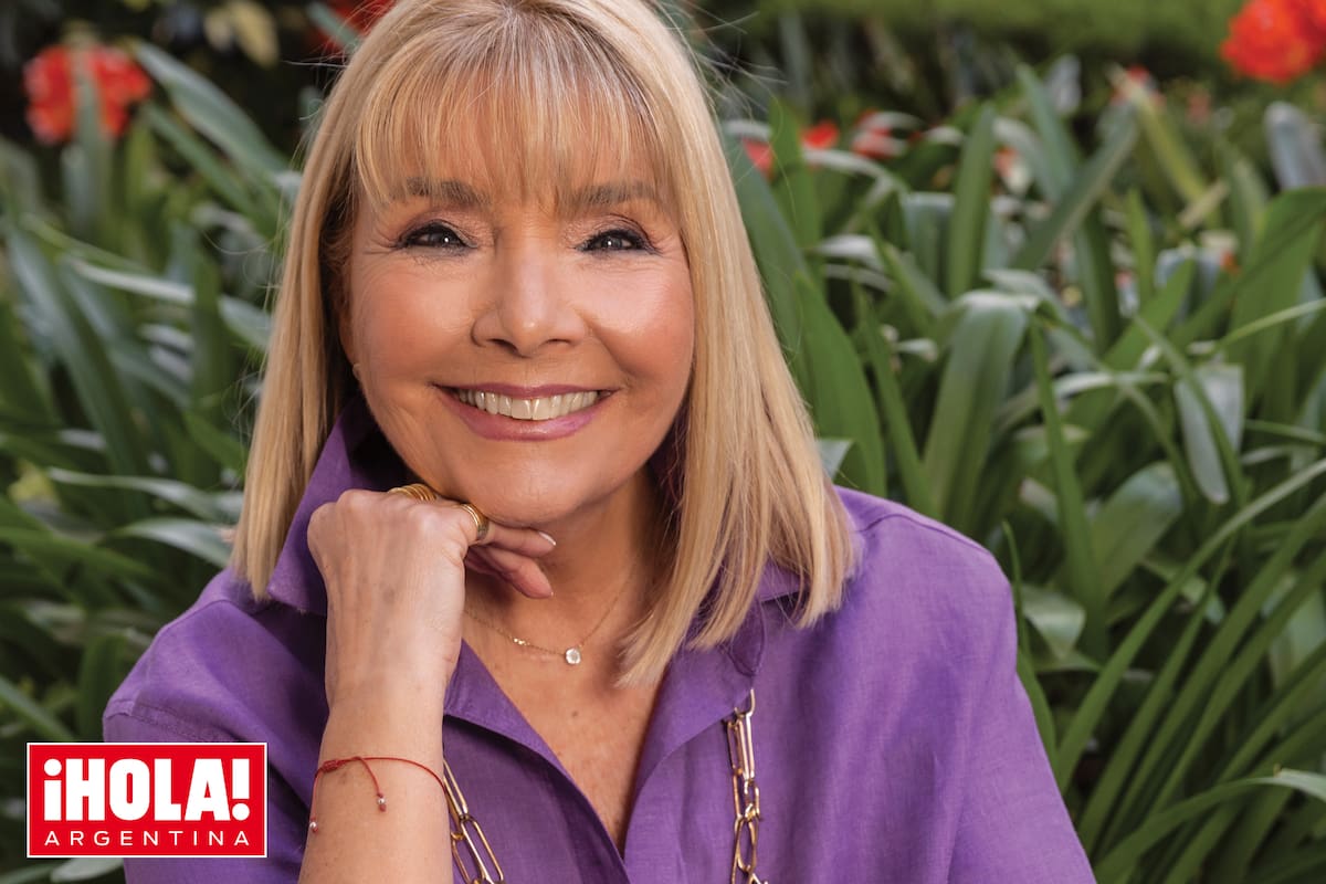 "¡Yo vivo fácil! A esta altura de mi vida, si me invitás a una fiesta y tengo que ir con tacos altos, no voy", dice.