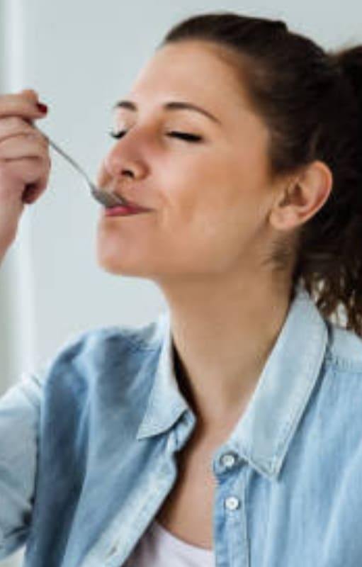 Yogur: los nutricionistas lo recomiendan por su aporte de calcio, proteínas y probióticos