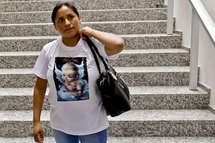 Yoselin Chely Rojas, la mamá de la fallecida Angeline