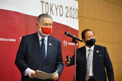 Yoshiro Mori (presidente) y Toshiro Muto (CEO de Tokio 2020) brindaron nuevos detalles de los JJOO