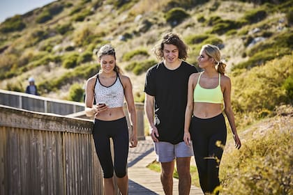 Caminar no solo mejora el aspecto cardiovascular, sino también el psicofísico y mental