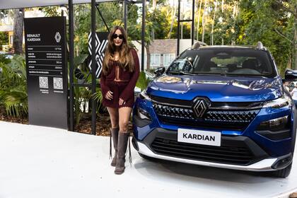 Yoyi Francella, clásica usuaria de Renault Kardian.