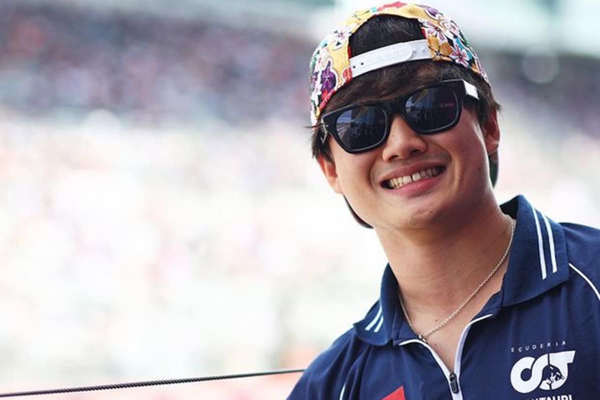 Yuki Tsunoda, relajado antes de una carrera