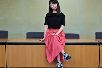 Yumi Ishikawa asegura que la obligaban a usar tacones altos cuando trabajaba en una funeraria