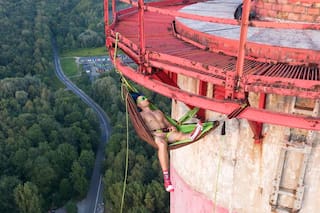 El Polaco que escala edificios y monumentos alrededor del mundo