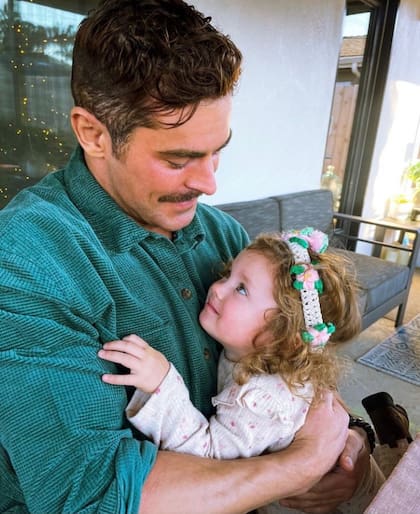 Zac Efron saludó a Olivia por su cumpleaños con una especial dedicatoria