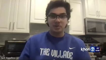 Zach Siggelkow nunca esperó volver a ver su teléfono (Crédito: KHON2)