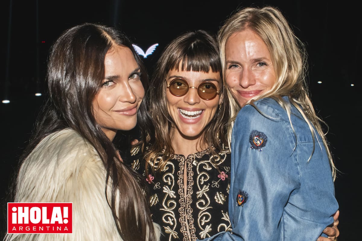 Zaira Nara, Calu Rivero y Carola del Bianco aplaudieron desde la primera fila.