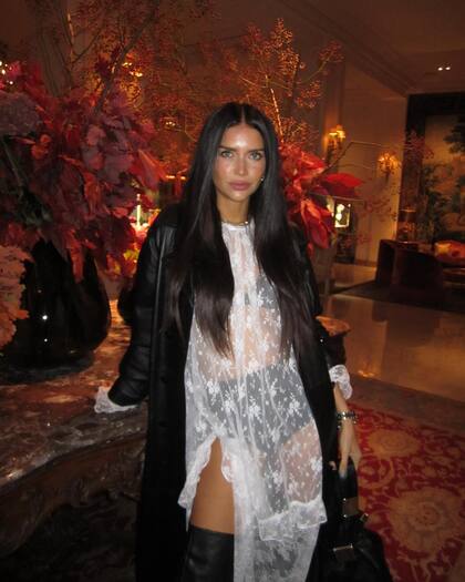 Zaira Nara, con look Heidi Clair