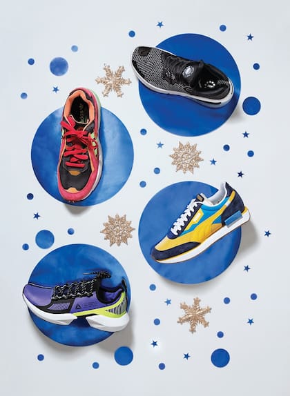 Zapatillas Yung-96 Chasm (Adidas). Zapatillas Joyride Run Flyknit (Nike). Zapatillas Sole Fury TS (Reebok). Legendarias zapatillas Fast Rider (Puma)