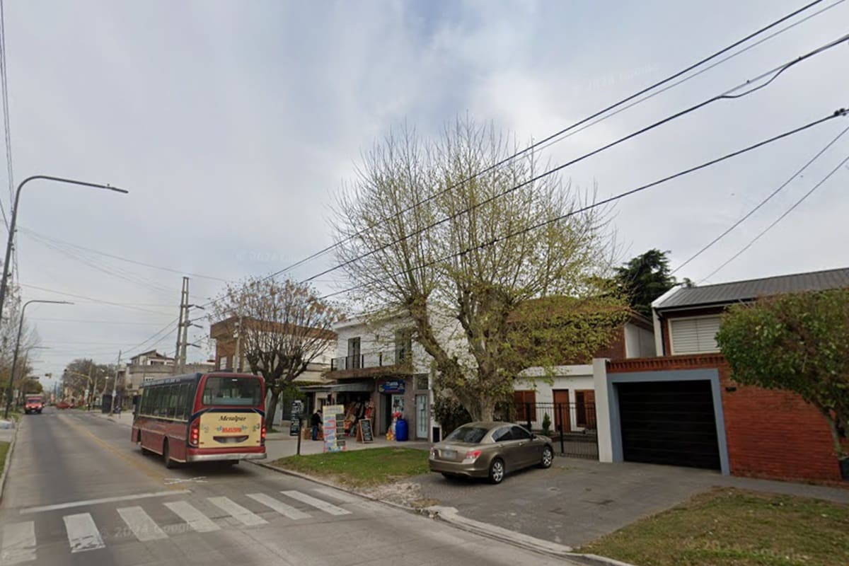 Zapiola y Origone, en Bernal