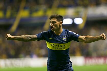 Zárate festeja el primer gol de Boca