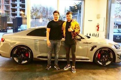 Zárate y su nuevo auto deportivo de lujo