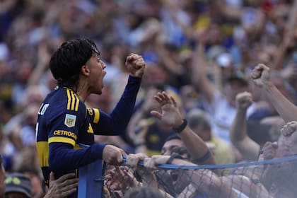 Zeballos grita su gol con todas las ganas