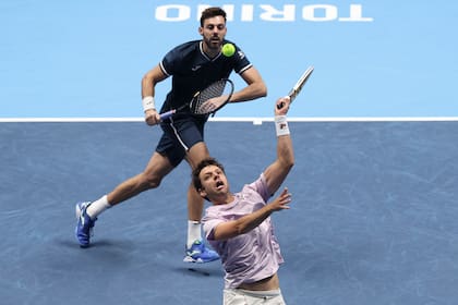 Zeballos volea, detrás Granollers: hoy buscarán avanzar a la final