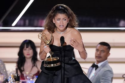 Zendaya, al recibir su segundo Emmy por Euphoria