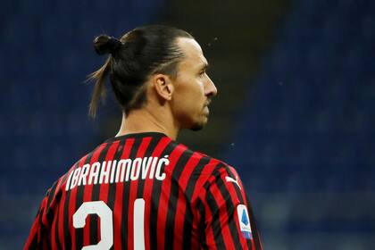 Zlatan, figura de Milan, se enfrentará con Manchester United, su ex equipo