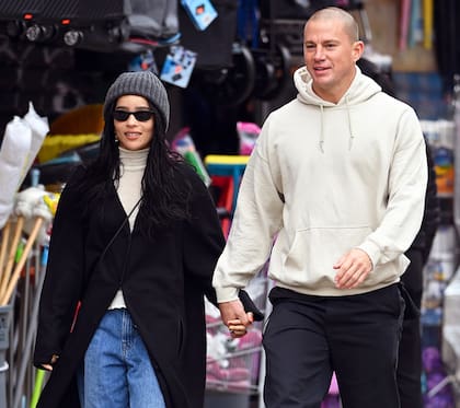 Zoe Kravitz y Channing Tatum fueron fotografiados de la mano en público paseando por las calles Nueva York