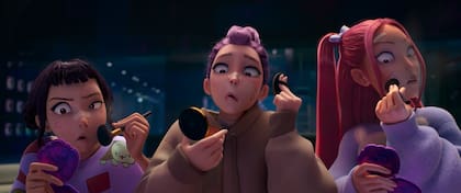 Zoey, Rumi y Mira son las protagonistas del film que está cerca de convertirse en el más visto de la historia de Netflix