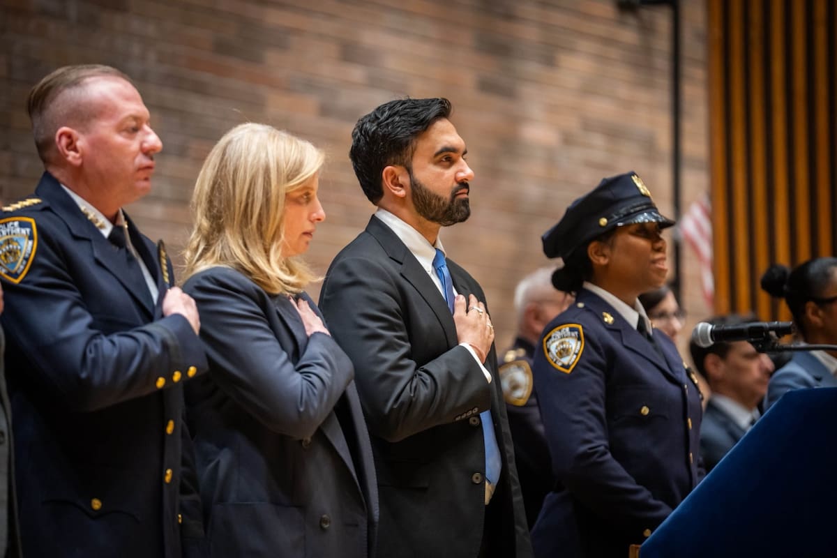 Zohran Mamdani homenajeó a los agentes de la Policía de Nueva York que fallecieron en el último tiempo