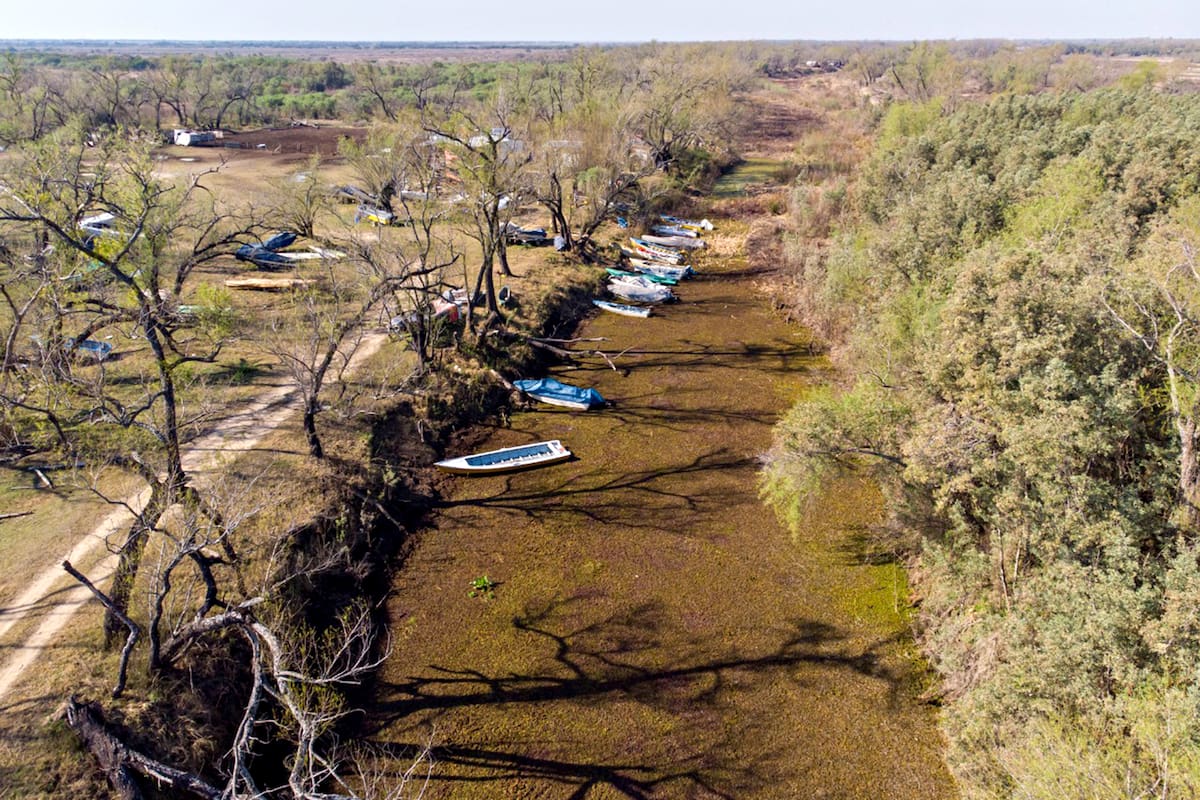 Zona de humedales entre Rosario y Victoria, donde se aprecia la bajante del Río Paraná, la cual ha alcanzado niveles históricos, llegando el nivel hoy a -0,23 mts.
