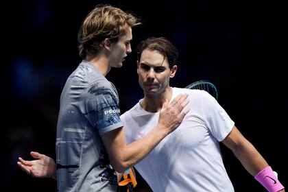 Zverev venció a Nadal en apenas 84 minutos de juego