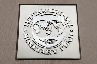 El directorio del FMI aprobó el acuerdo con la Argentina y llegan US$15.000 millones al país