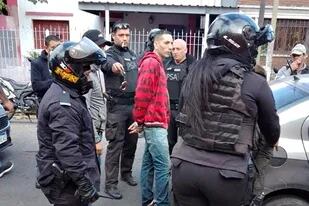 El inspector Mauro Garone fue detenido en Quilmes tras asaltar a censistas
