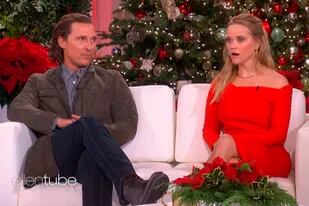 La reacción de Reese Witherspoon luego de que Matthew McConaughey le confesara que había estado enamorado de ella