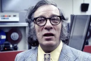 Nació en Rusia en 1920 y se crió en Nueva York desde los 3 años: Brooklyn prepara varios homenajes a Asimov para esta semana