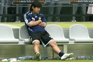 En el banco: el día de la eliminación ante Alemania en 2006 se quedó con las ganas de entrar
