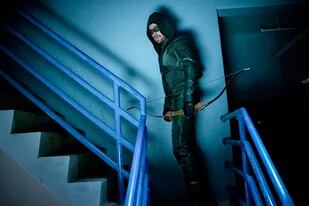 Stephen Amell interpreta a Oliver Queen, más conocido como su alter ego Arrow