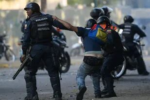 Detención de opositores en Caracas