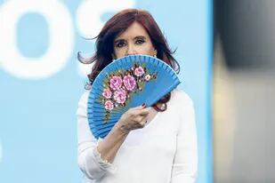 Cristina Kirchner había conseguido un fallo que la autorizaba a cobrar su jubilación de privilegio más la de su marido, el expresidente Néstor Kirchner