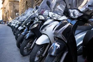 La medida rige para las motos comercializadas en la Argentina a partir de 2024